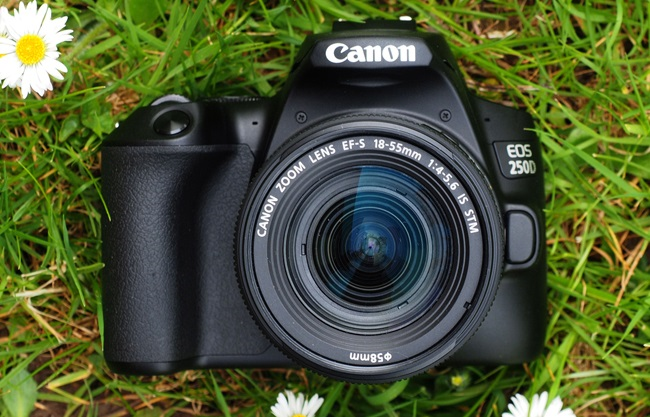 Máy ảnh Canon EOS 250D kit EF-S18-55mm F4-5.6 IS STM/ Đen