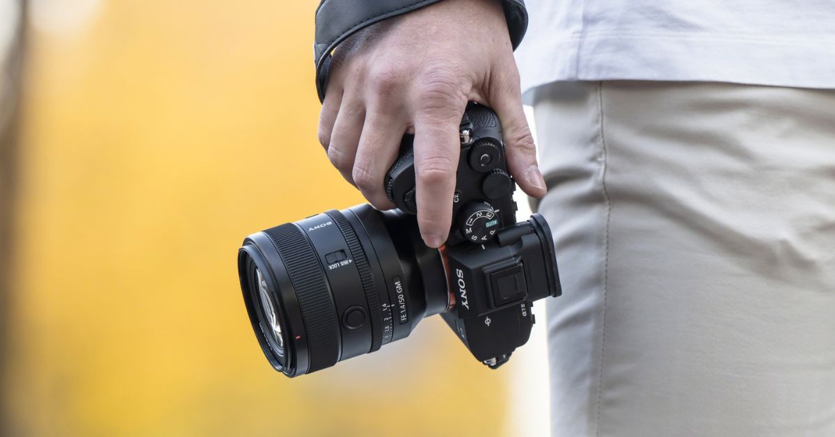 Sony ra mắt ống kính 50mm f1.4 G Master mới