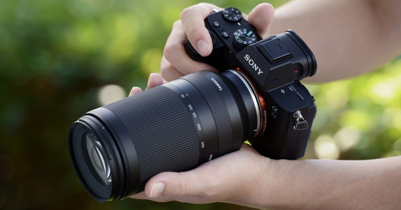 Tamron ra mắt 70-300mm F4.5-6.3, ống kính zoom tele 'nhỏ nhất thế giới' cho ngàm Sony E