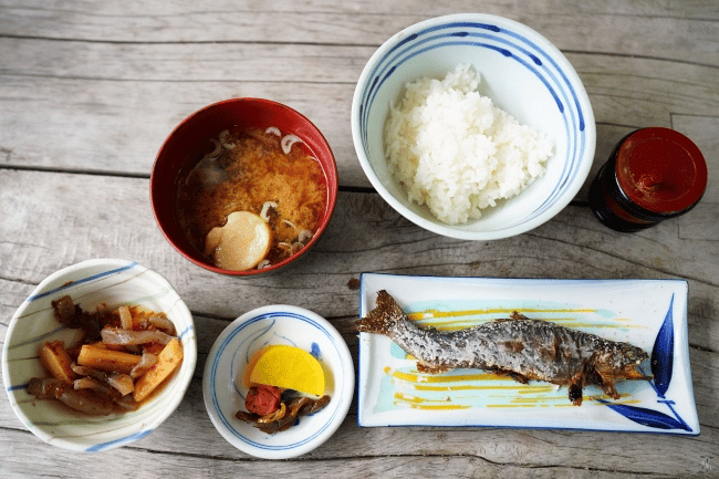 Nâng tầm ảnh chụp đồ ăn với các lens macro, góc rộng và zoom