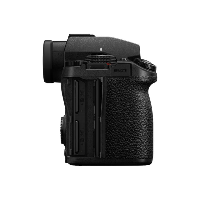 Máy ảnh Panasonic Lumix S5II và S5II X mới trình làng với Phase Hybrid AF