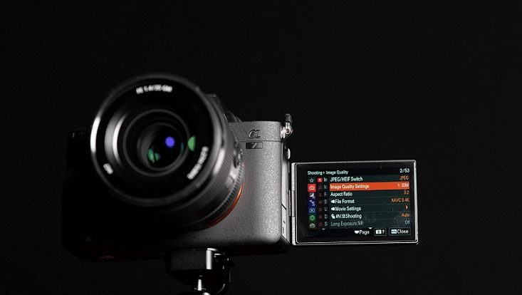 Sony A7 IV đi kèm tính năng đọc màn hình dành cho người khiếm thị