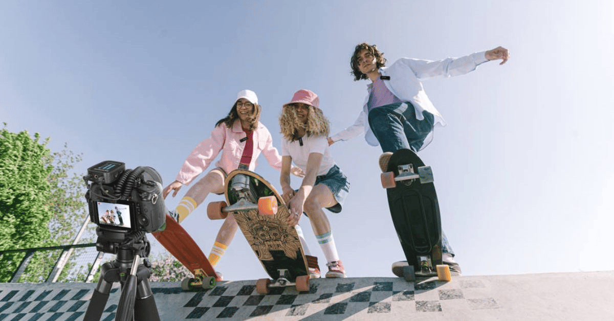 Hướng dẫn lựa chọn micro cài áo không dây và có dây