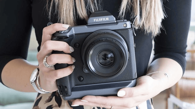 Tin đồn về máy ảnh Fujifilm GFX 100 II sắp ra mắt