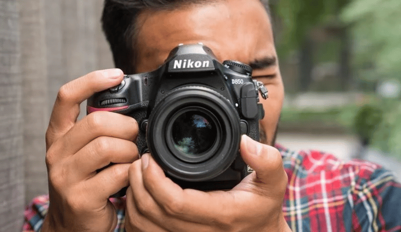 Top máy ảnh chụp ảnh thời trang hàng đầu hiện nay