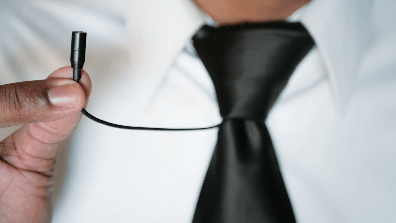 Hướng dẫn cách sử dụng micro thu âm cài áo lọc tiếng ồn hiệu quả