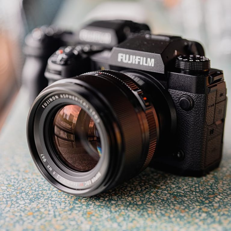 Fujinon XF56mmF1.2 R WR: Ống kính chân dung bokeh của Fujifilm được lột xác