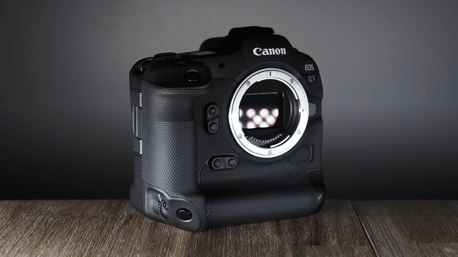 Canon EOS R3 nâng cấp lấy nét tự động nhận diện khuôn mặt