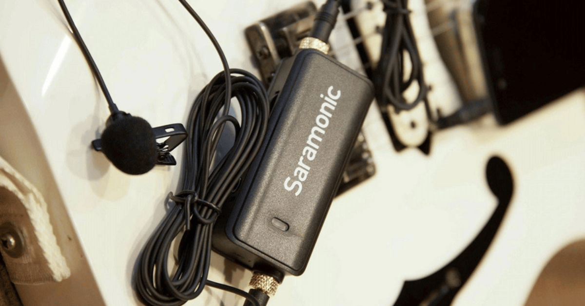 So sánh Saramonic LavMic Premium với micro cầm tay