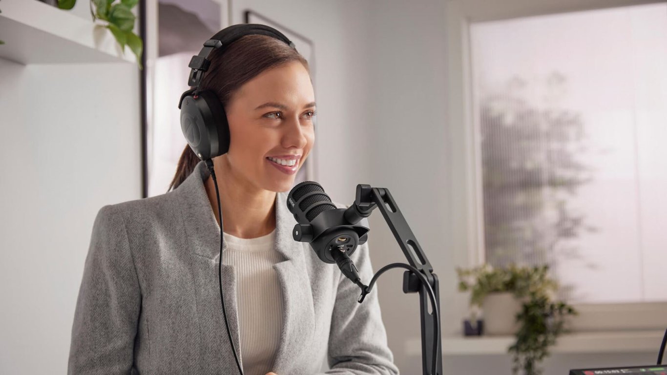 Làm âm thanh podcast chuyên nghiệp hơn với Rode microphone