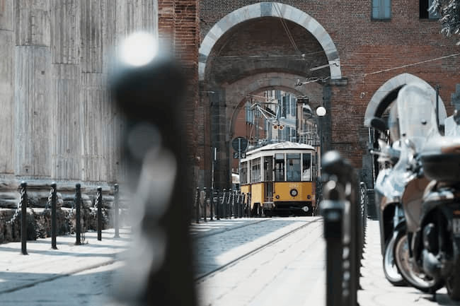 Sony A7C II vs A7 IV: So sánh hiệu năng máy ảnh Full-frame