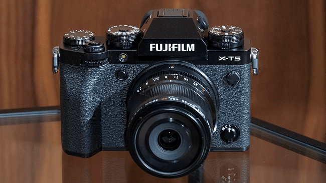 Fujifilm X-T5
