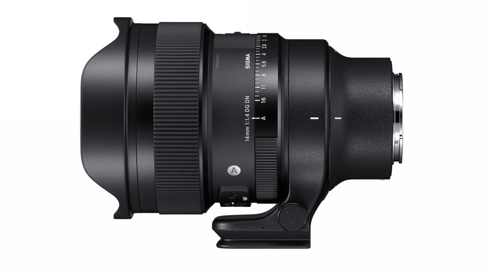 Sigma công bố ống kính 14mm nhanh nhất thế giới