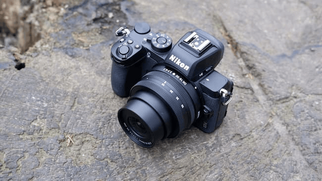 So sánh Canon R50 và Nikon Z50 toàn diện