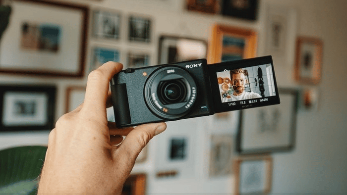 Trải nghiệm ngay 5 máy ảnh compact quay vlog nhỏ gọn, tiện lợi
