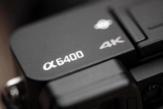 Kể tên 8 máy ảnh làm Youtube hiệu suất tốt nhất 2022