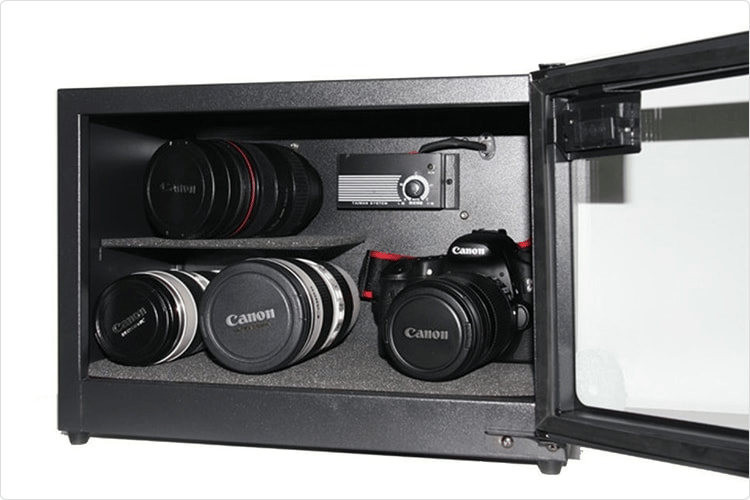 Lựa chọn và bảo quản tủ chống ẩm sao cho hiệu quả?