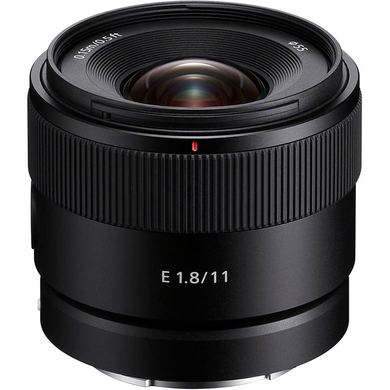 Ống kính Sony E 11mm F1.8 / SEL11F18