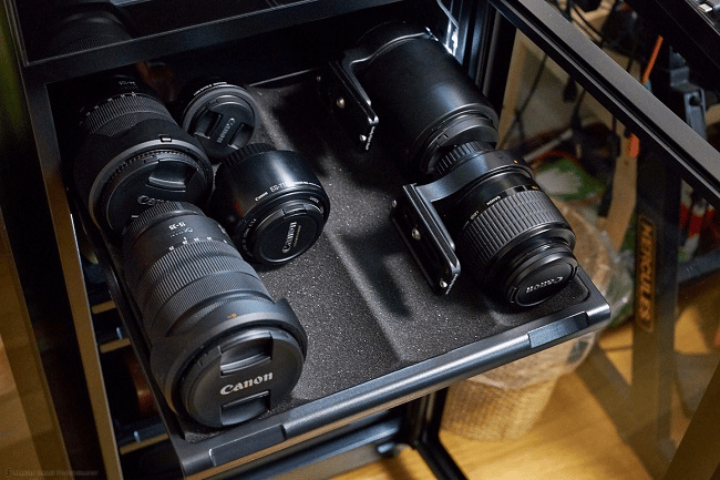 Làm sao để bảo vệ máy ảnh và ống kính trong thời tiết nồm ẩm?