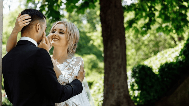 Cách chọn máy ảnh tốt nhất để chụp ảnh cưới