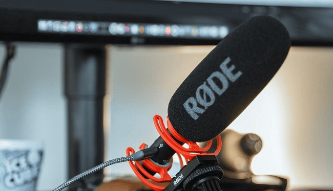 Độ trễ âm thanh là gì? Cách khắc phục trên microphone