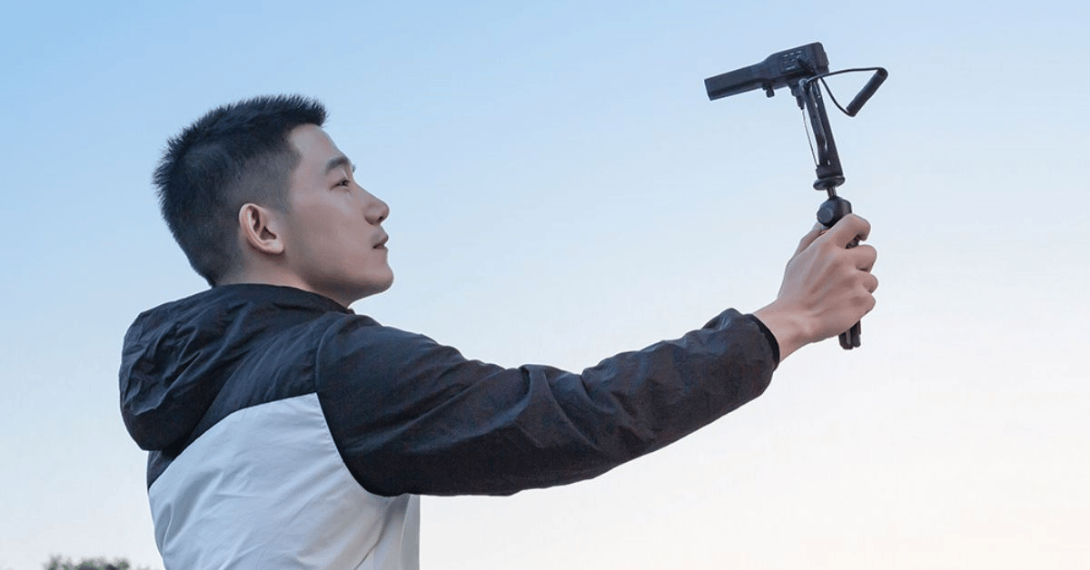 Tiết kiệm ngân sách cho podcast tại nhà với Saramonic Vmic 4