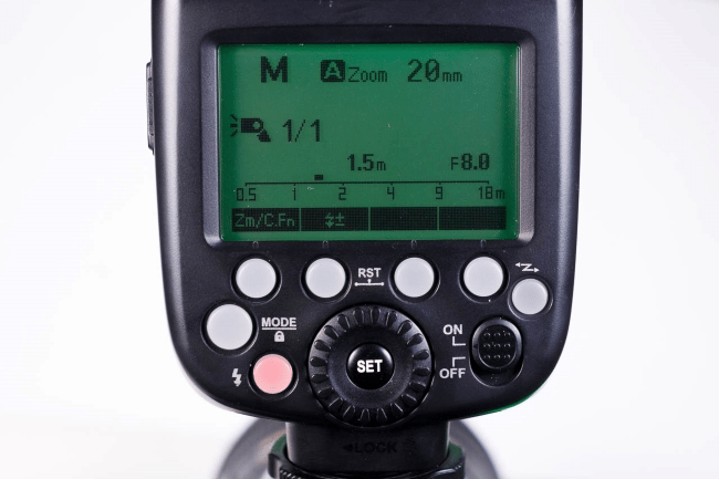 Khám phá các chế độ cơ bản của đèn flash