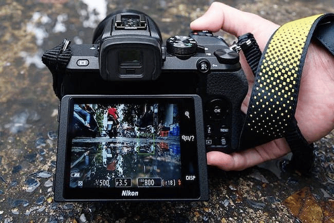  So sánh Canon R50 và Nikon Z50 toàn diện