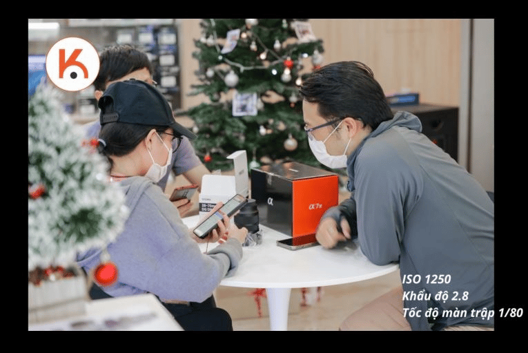 Trên tay Sony A7 Mark IV: Cú đột phá của dòng máy ảnh full-frame