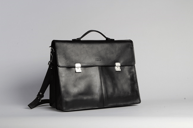 Chụp ảnh sản phẩm là gì? Tìm hiểu các kiểu chụp sản phẩm phổ biến