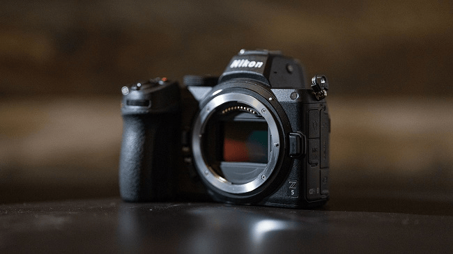 Máy ảnh Nikon Z5 Body (Nhập khẩu)