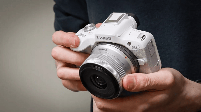 Thông tin mới nhất về tính năng và ngày phát hành của Canon EOS R50
