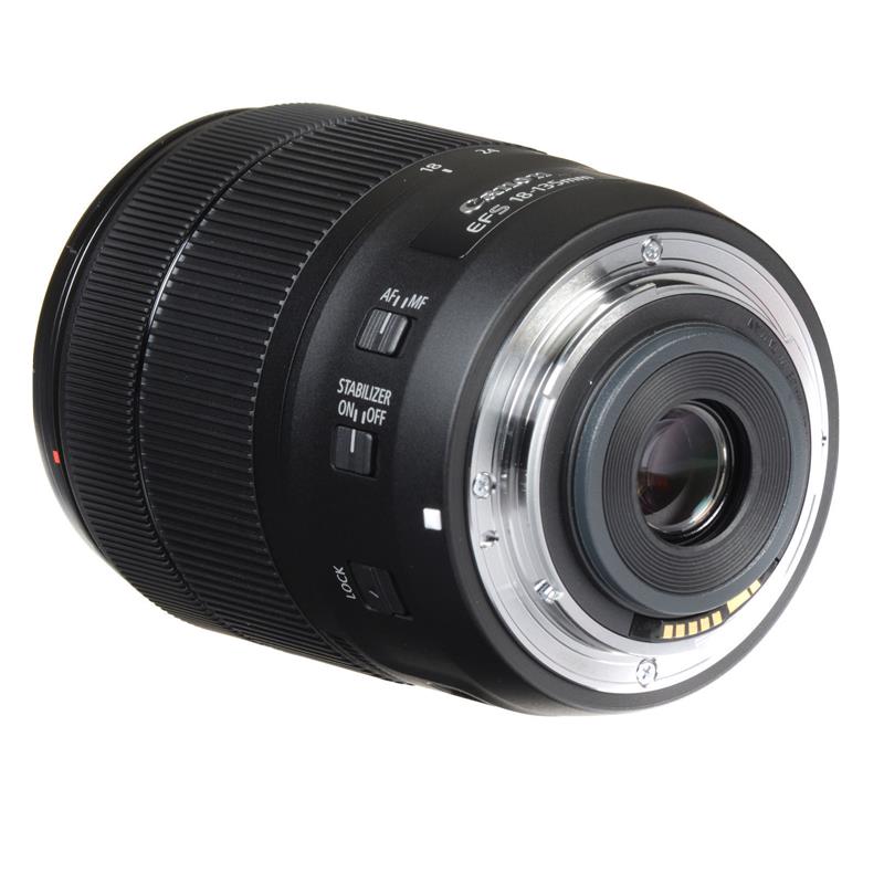 Canon 標準ズームレンズ EF-S18-135mm F3.5-5.6 IS APS-C対応