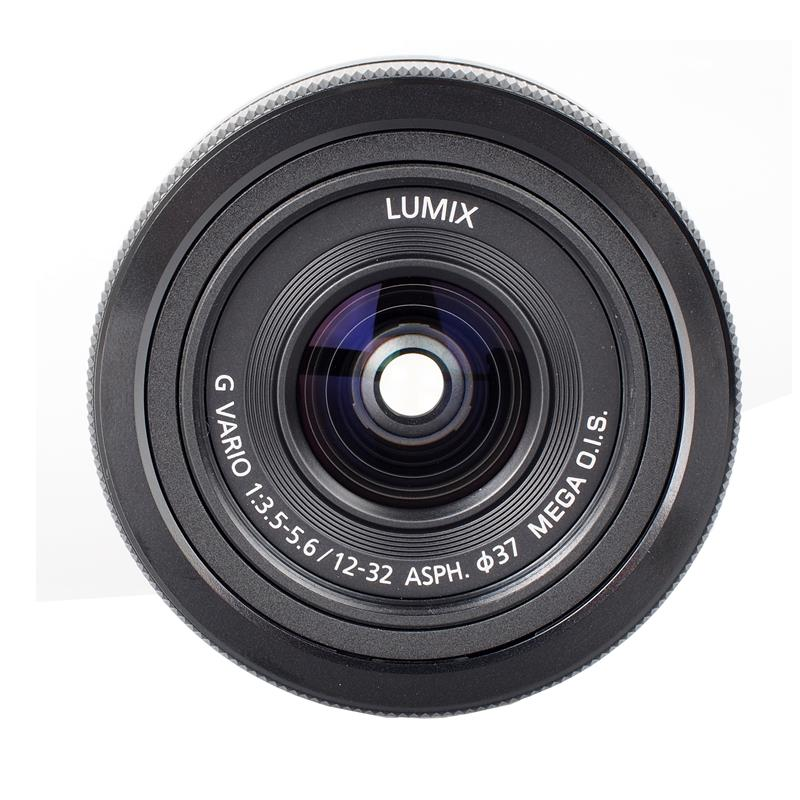 Ống Kính Panasonic Lumix G Vario 12-32mm F/3.5-5.6 ASPH (Đen)