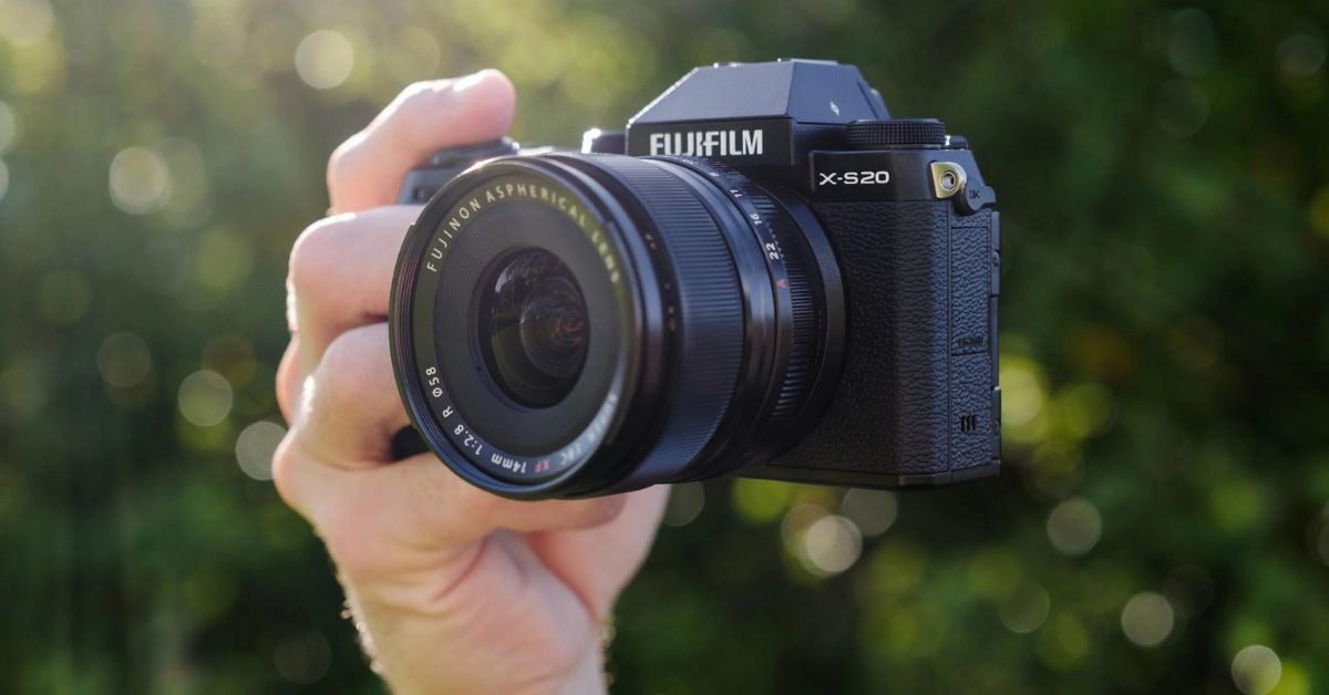 Fujifilm X-S20 nâng gấp đôi thời lượng pin và video 6K