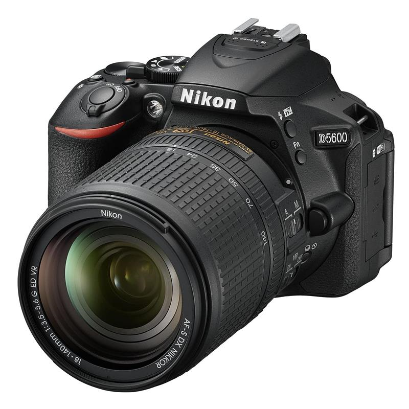 Máy ảnh Nikon D5600 kit AF-S DX Nikkor 18-140mm F3.5-5.6 G ED VR